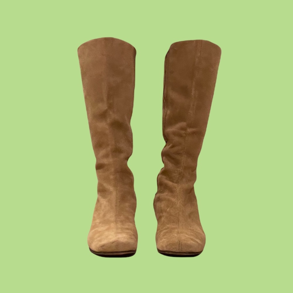 Retro Tan/Beige suede knee high boots